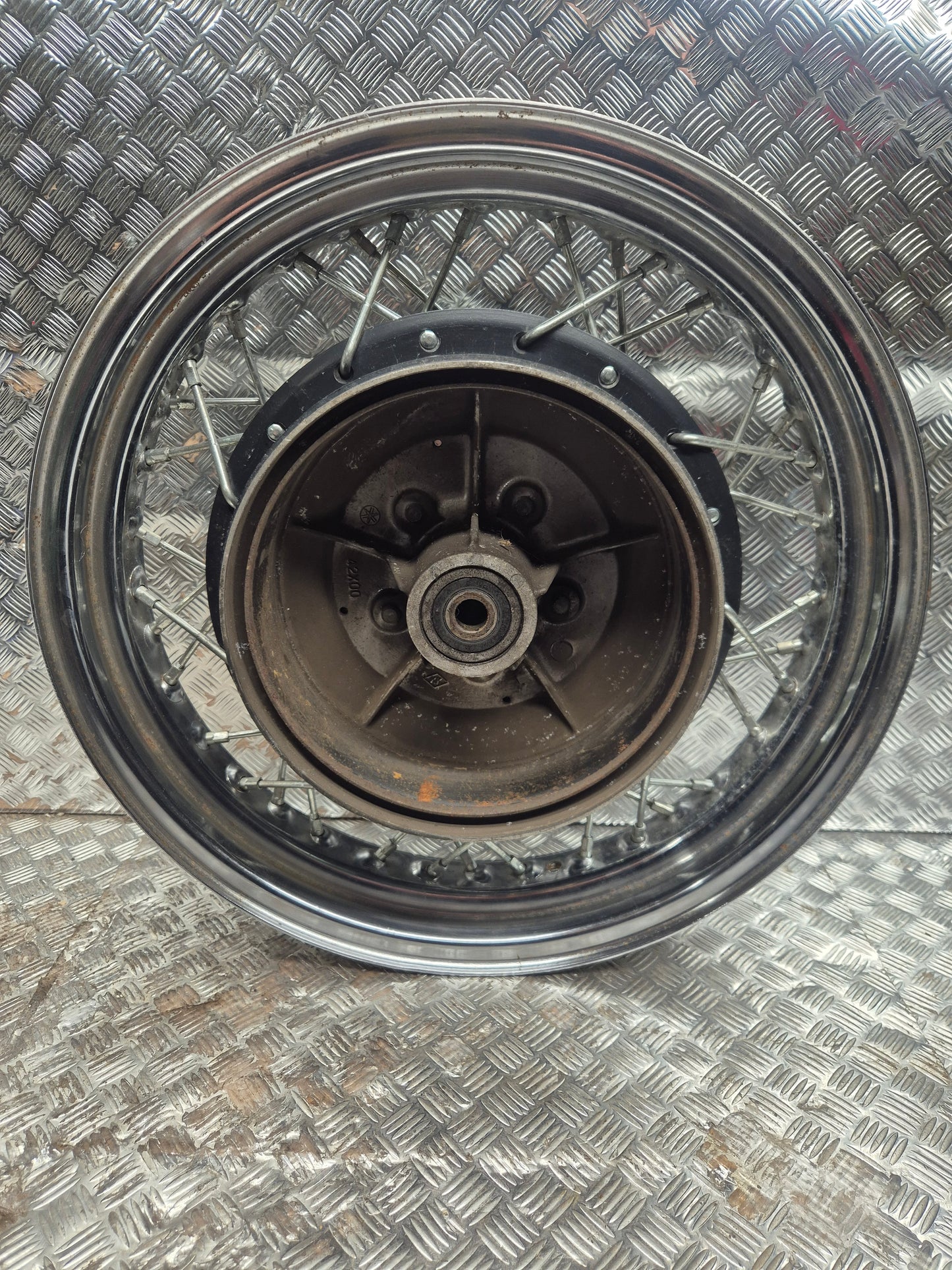 Jante arrière YAMAHA 535 VIRAGO 1989