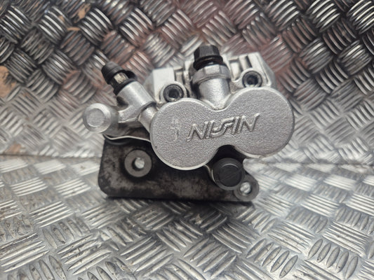 Étrier de frein avant PEUGEOT 125 SATELIS 2007-2011