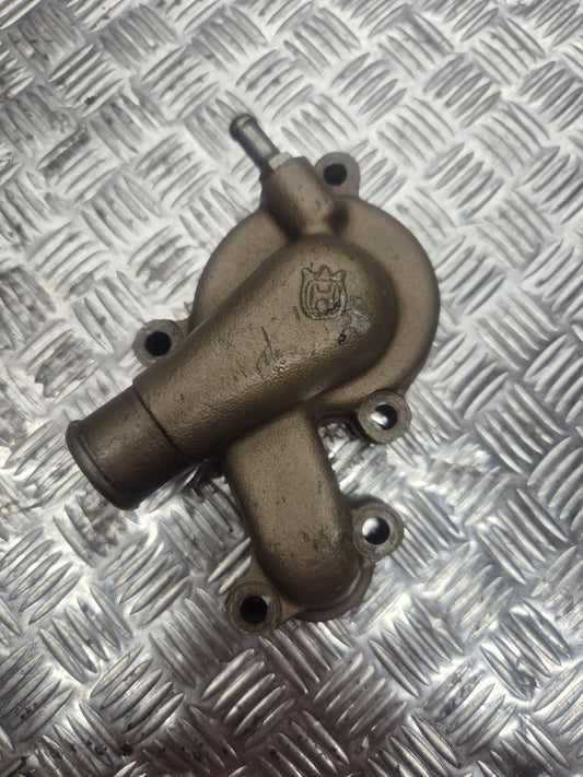 Couvercle de pompe à eau HUSQVARNA 410 TE 2000