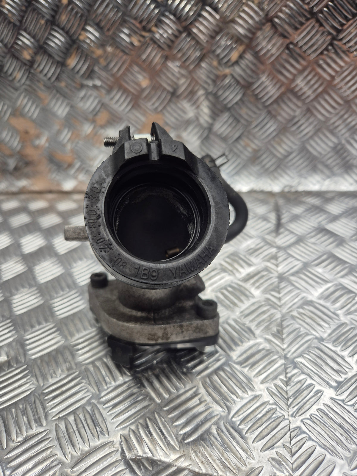 Pipe d'admission YAMAHA 125 X-MAX 2006-2009