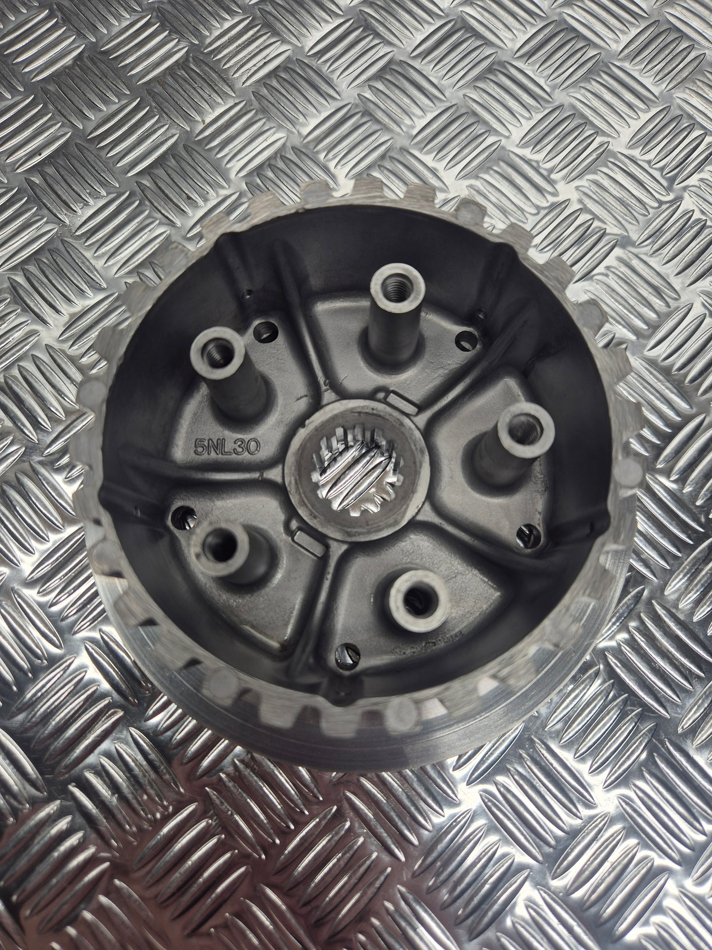 Noix d'embrayage YAMAHA 250 YZF 2006-2009