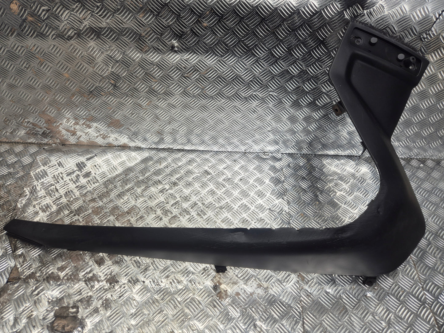 Bas de caisse droit YAMAHA 125 X-MAX 2006-2009