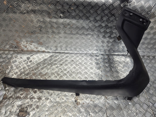 Bas de caisse droit YAMAHA 125 X-MAX 2006-2009