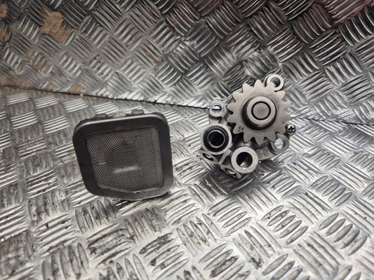 Pompe à huile + crépine YAMAHA 250 YZF 2010-2013