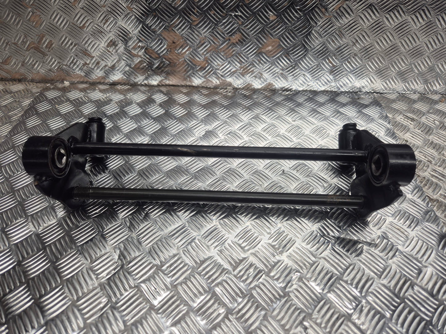 Support moteur KEEWAY 50 F-ACT 2006-2011