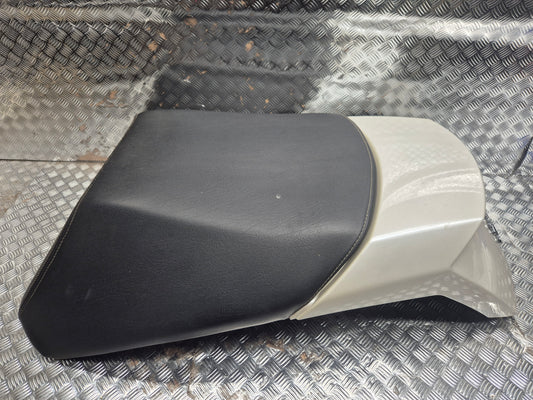 Selle passager Peugeot 125 satelis 2007-2011