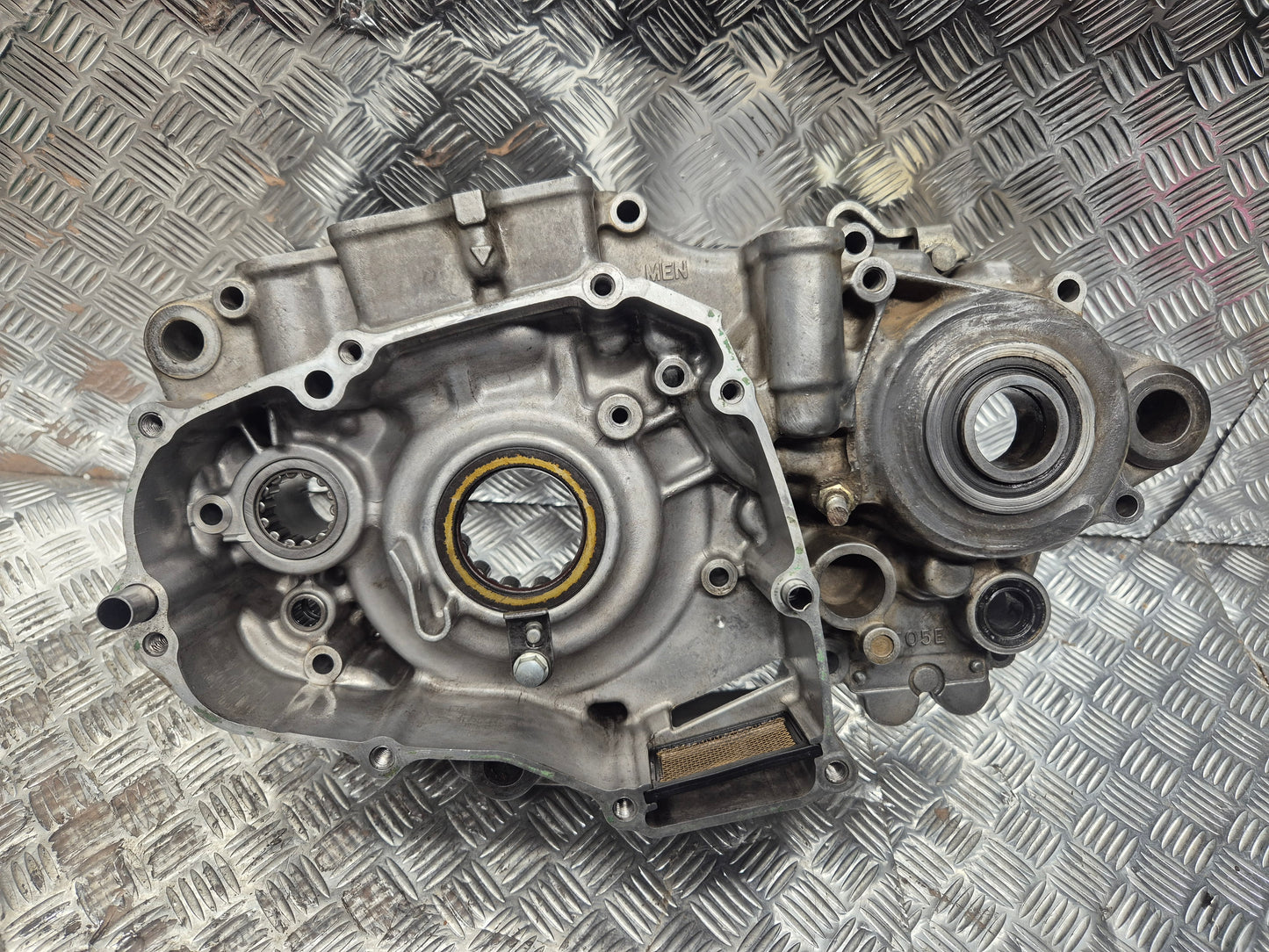 Carter moteur gauche HONDA 450 CRF 2009-2012
