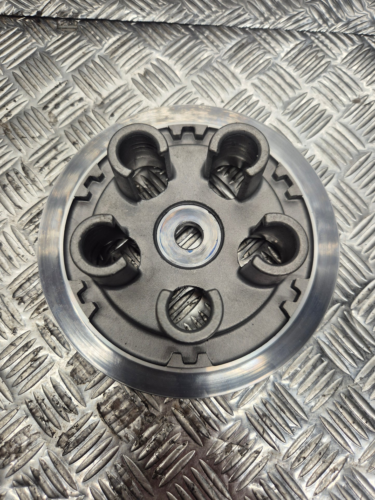 Plateau de pression YAMAHA 250 YZF 2010-2013