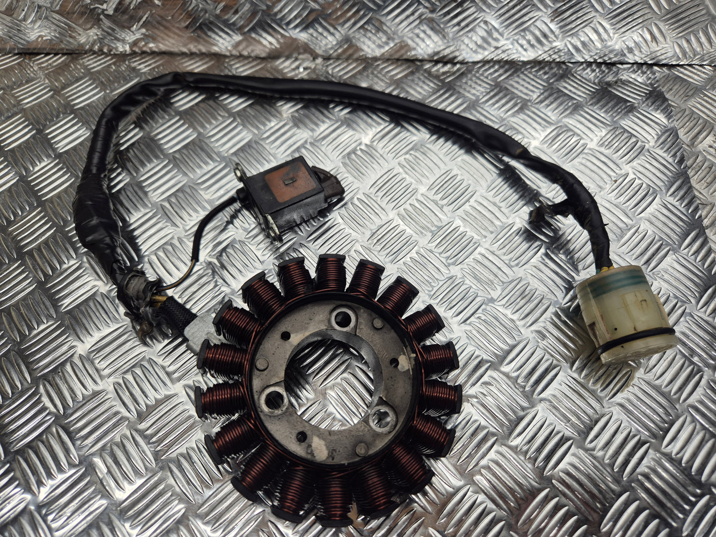 Stator d'allumage HONDA FOURTRAX 350 RANCHER 4X4 2004-2006