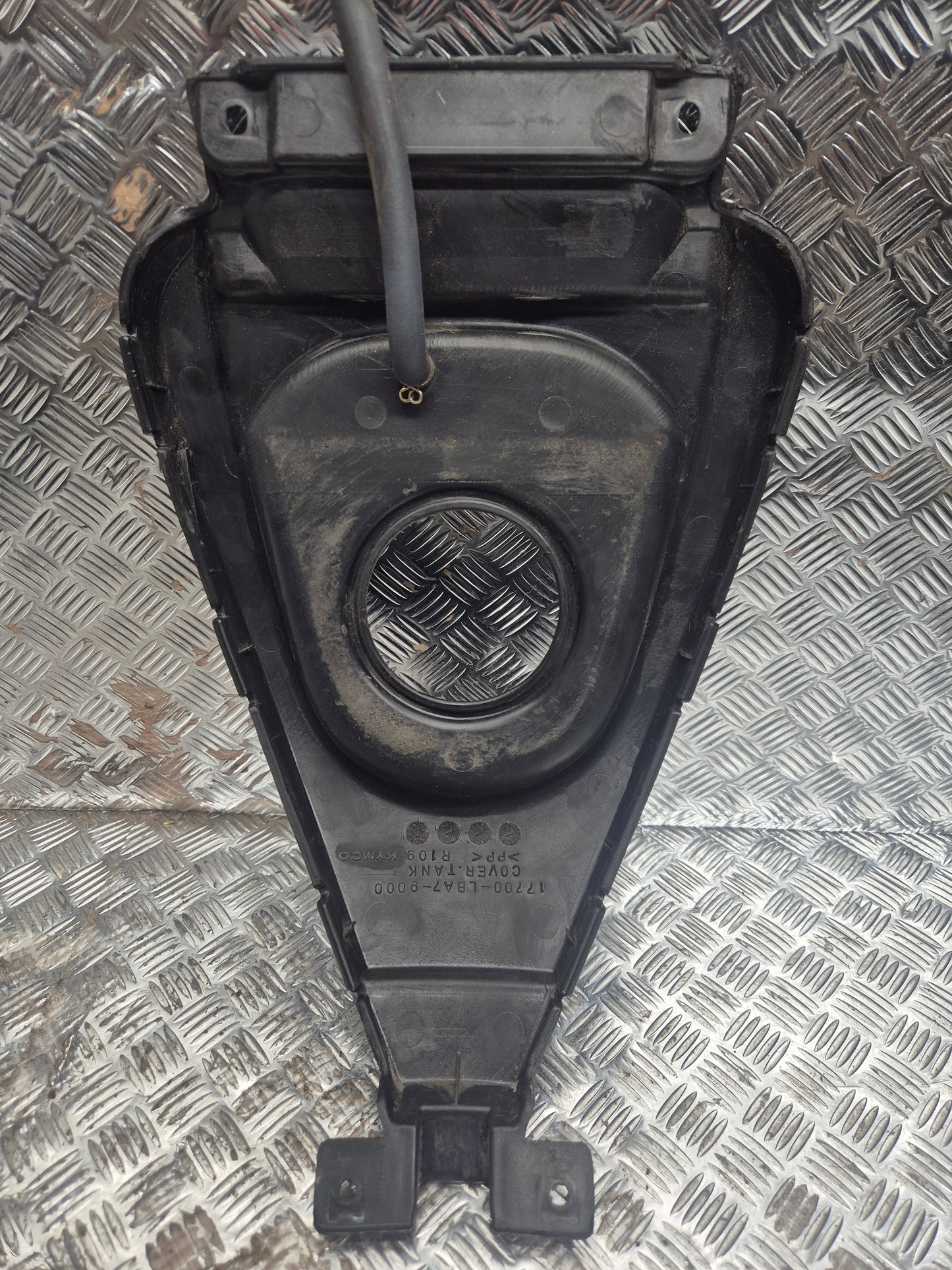 Cache réservoir KYMCO 250 KXR