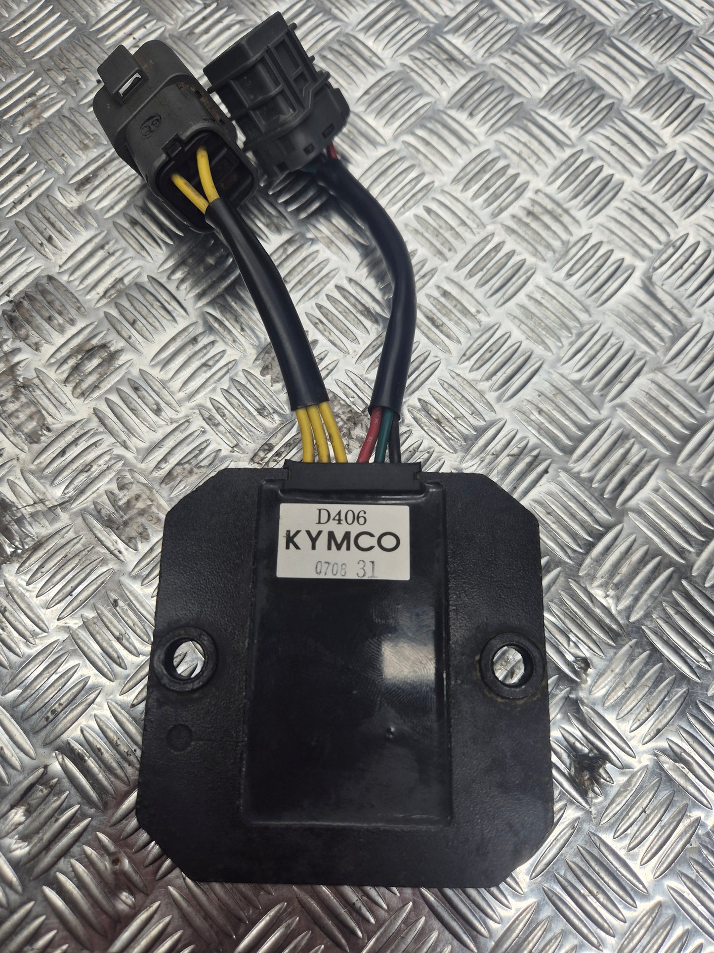 Régulateur de tension KYMCO 250 KXR