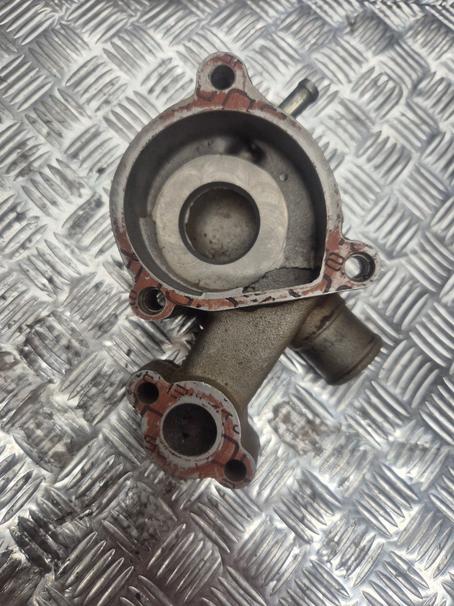 Couvercle de pompe à eau HUSQVARNA 410 TE 2000