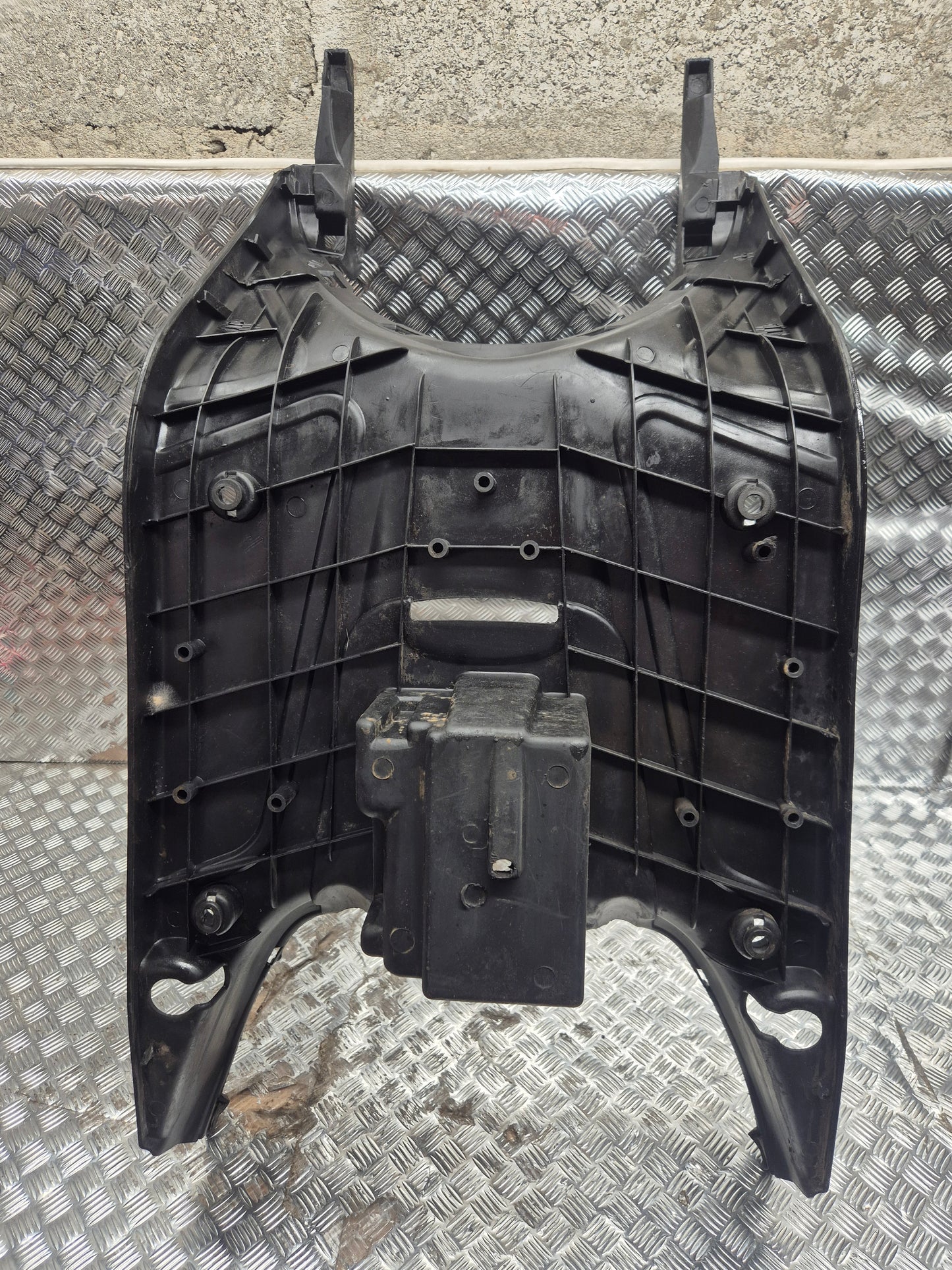 Marche pieds MBK BOOSTER YAMAHA BW'S 2004-2017