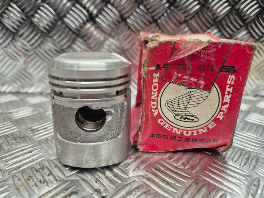 Piston origine HONDA C50