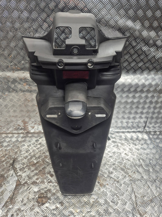 Bavette arrière YAMAHA 125 X-MAX 2006-2009