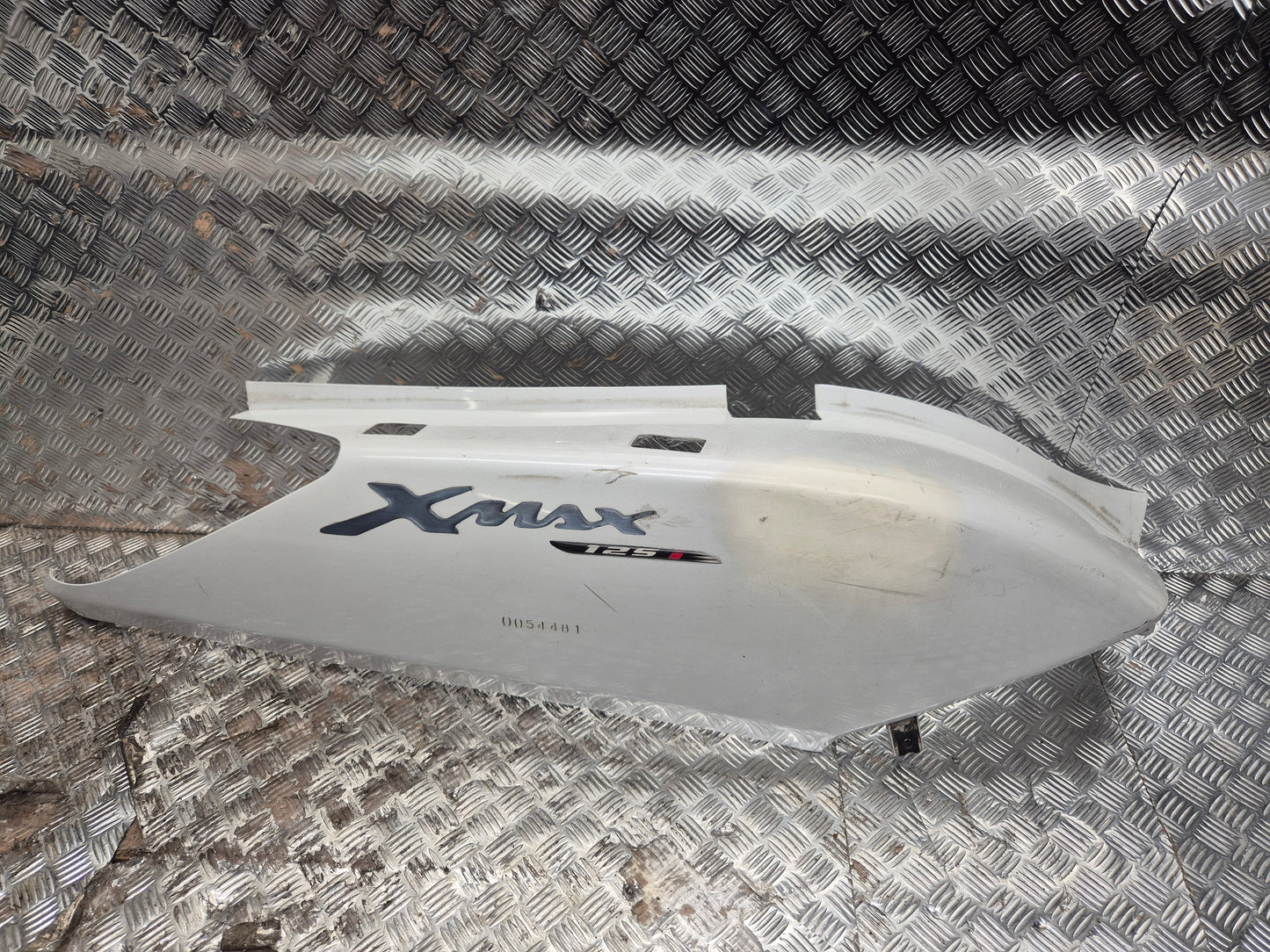 Carénage arrière droit YAMAHA 125 X-MAX 2006-2009