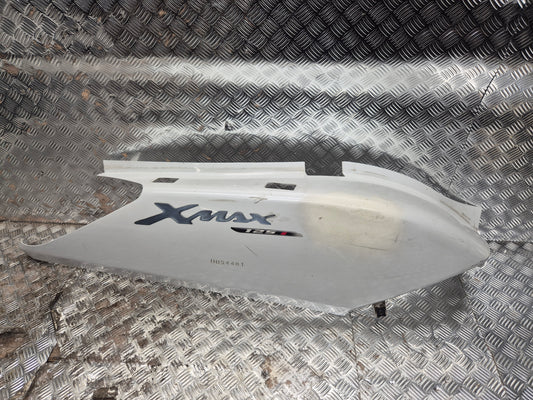 Carénage arrière droit YAMAHA 125 X-MAX 2006-2009