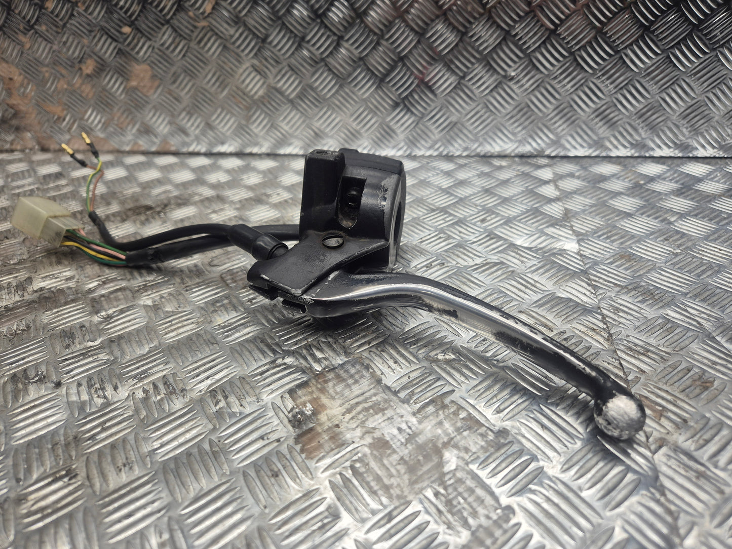 Commodo gauche MBK BOOSTER YAMAHA BW'S 2004-2017