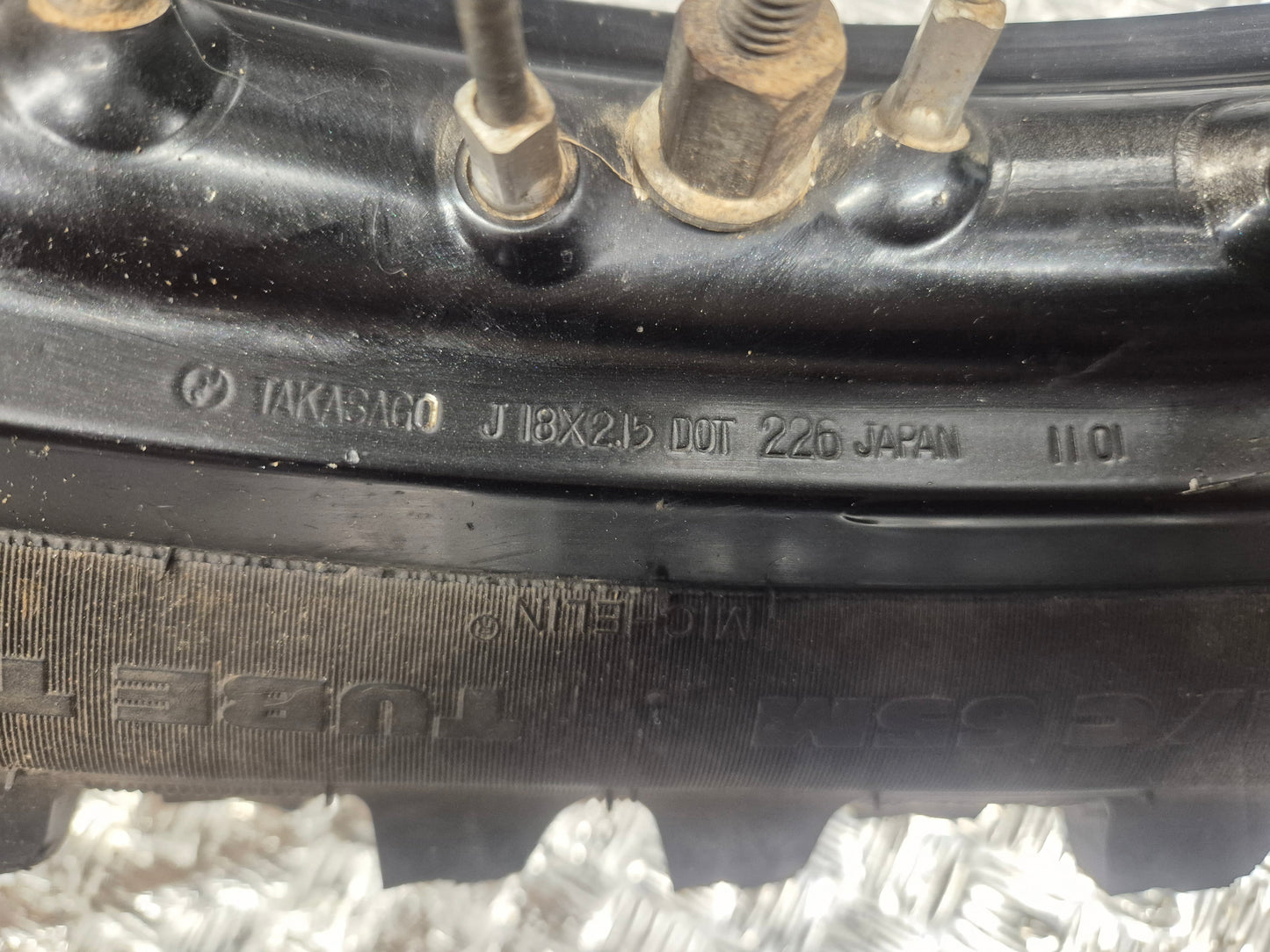 Jante arrière YAMAHA 250 450 YZF WRF 2006-2009