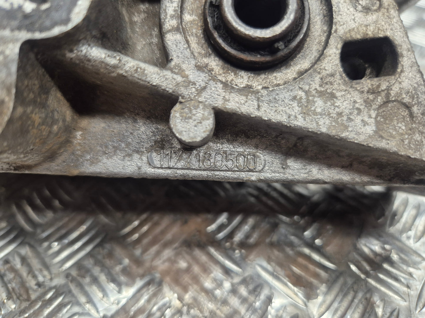 Carter moteur droit PEUGEOT 125 SATELIS 2007-2011