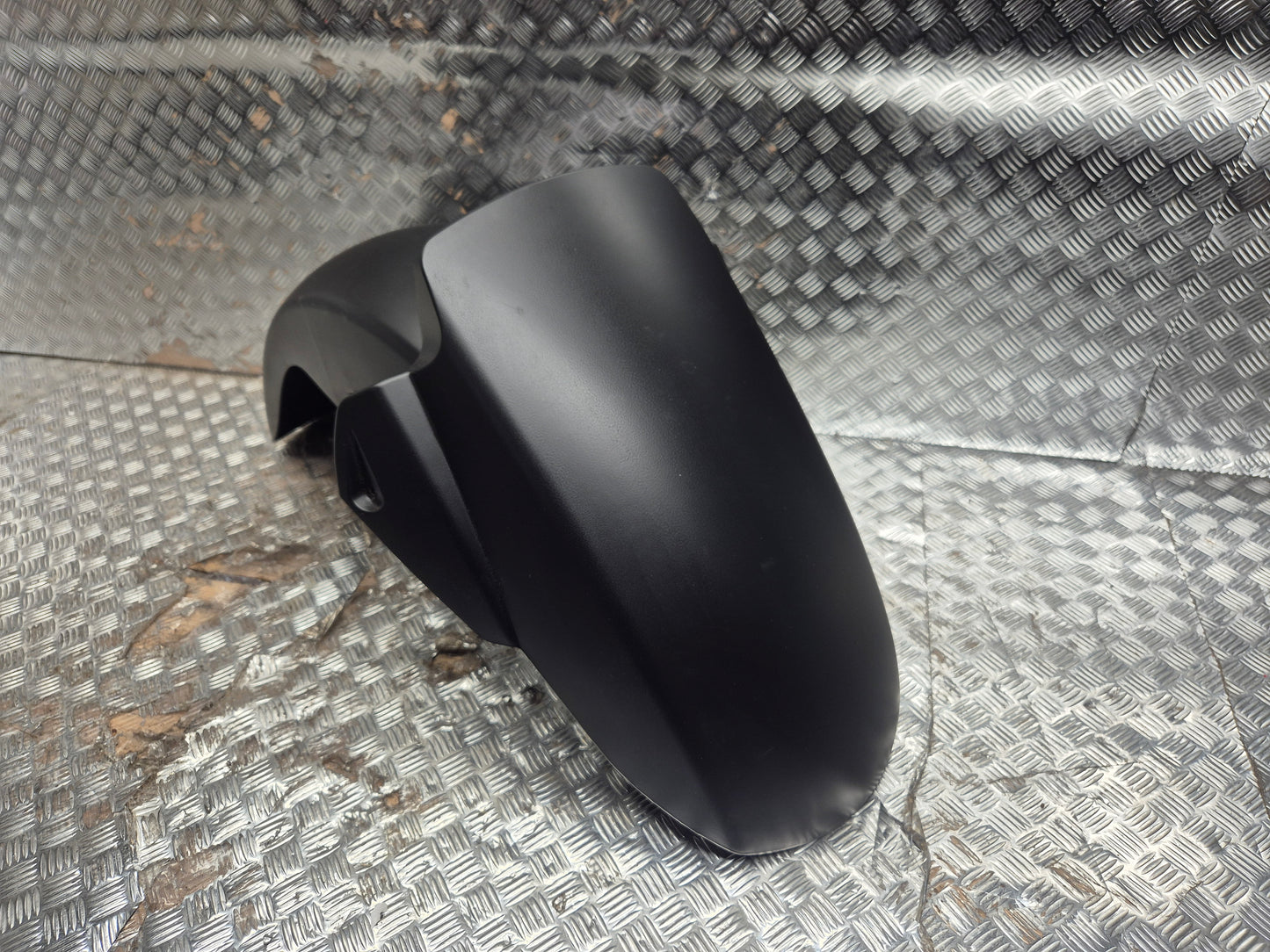 Garde-boue avant YAMAHA 125 X-MAX 2006-2009