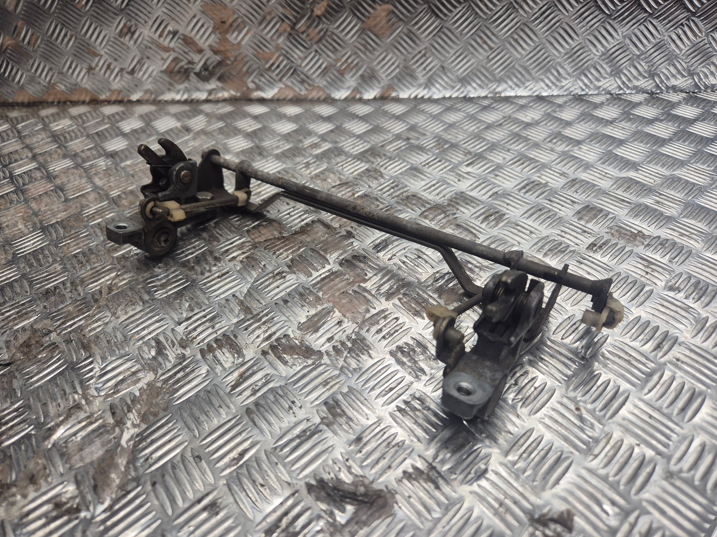 Mécanisme de selle KAWASAKI 1000 GTR 1986-1993 ZGT00A