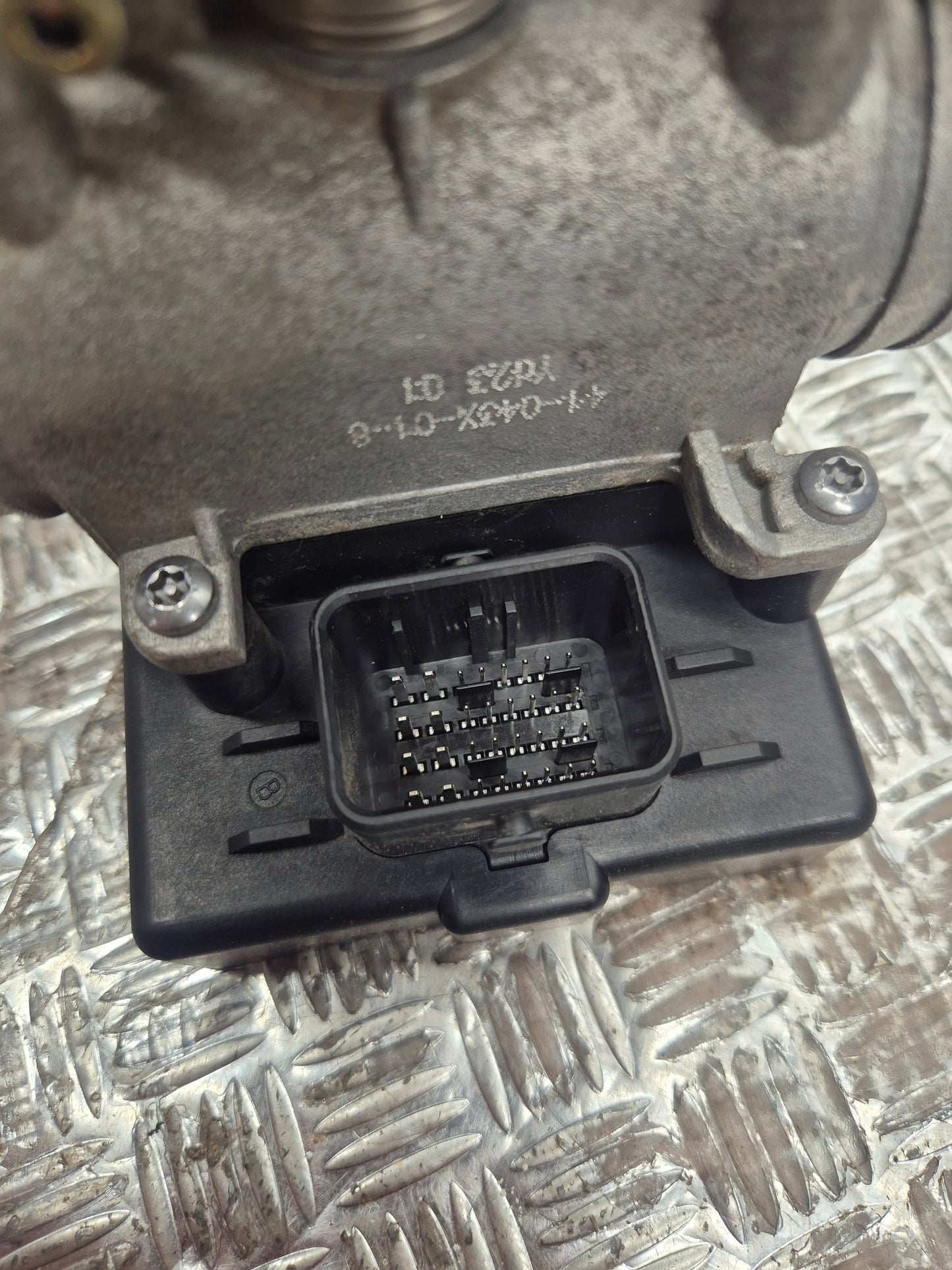 Kit serrure PEUGEOT 125 SATELIS 2010