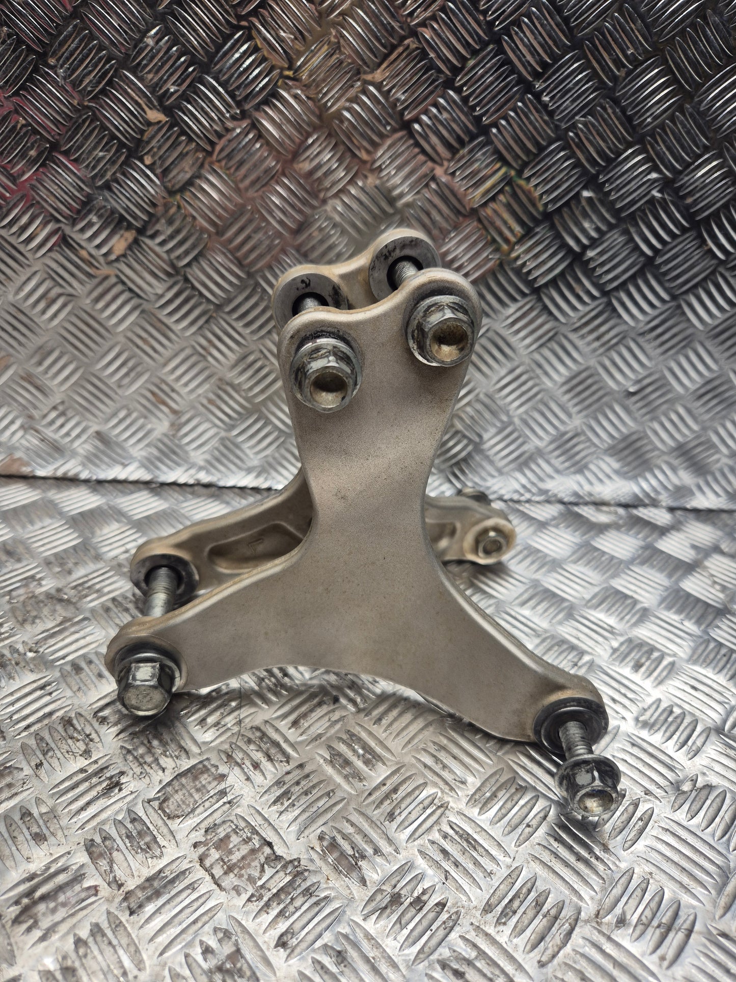 Support moteur YAMAHA 250 YZF 2006-2009