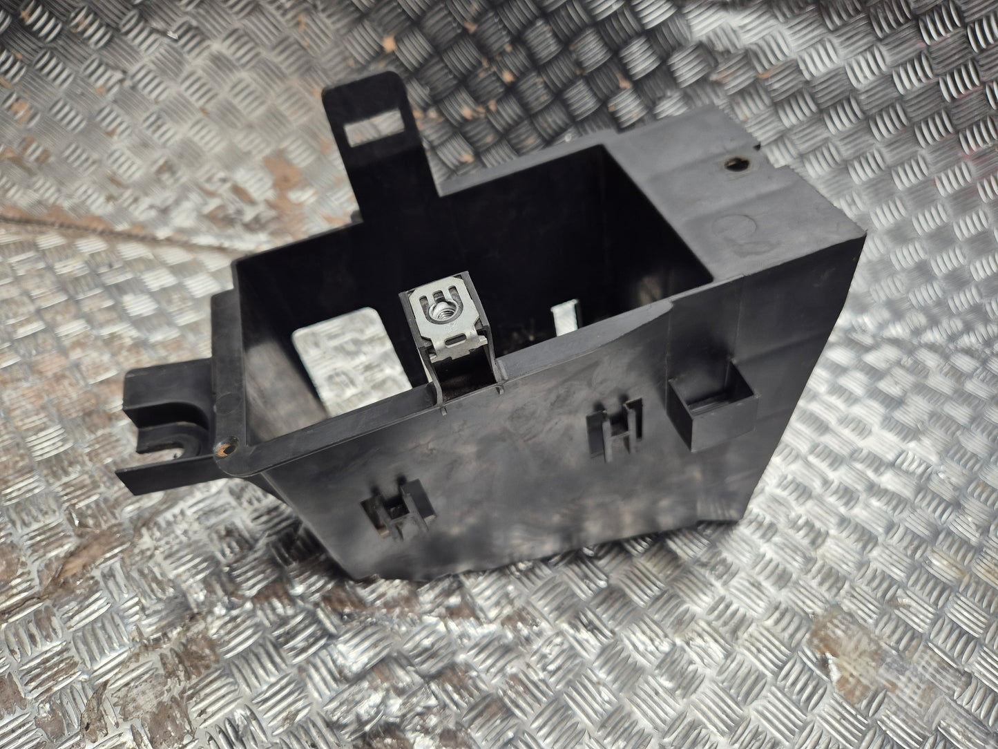 Support de batterie PEUGEOT 125 SATELIS 2007-2011