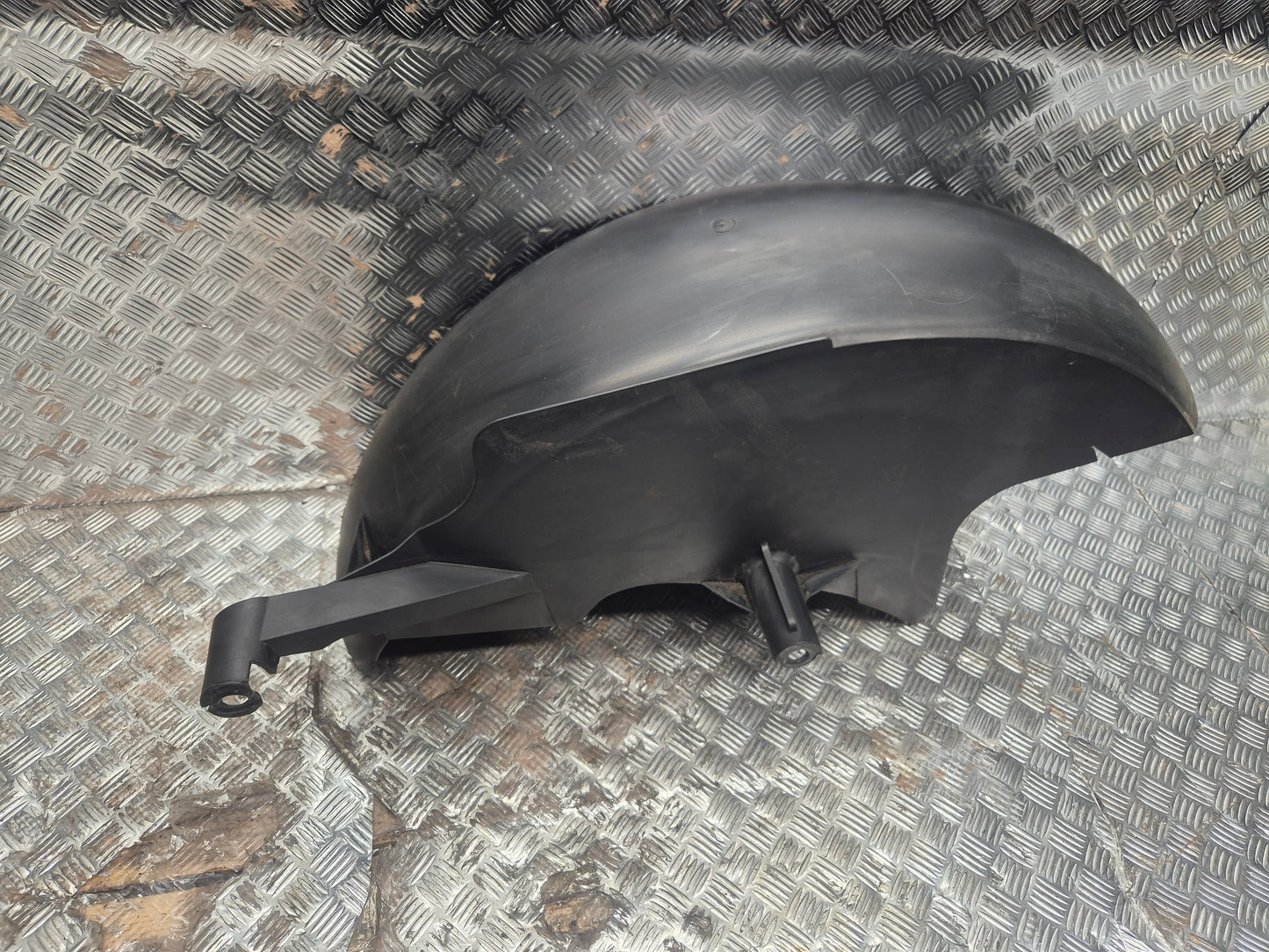 Garde-boue arrière YAMAHA 125 X-MAX 2006-2009