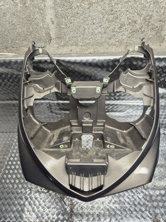 Face avant Peugeot 125 satelis 2006-2011