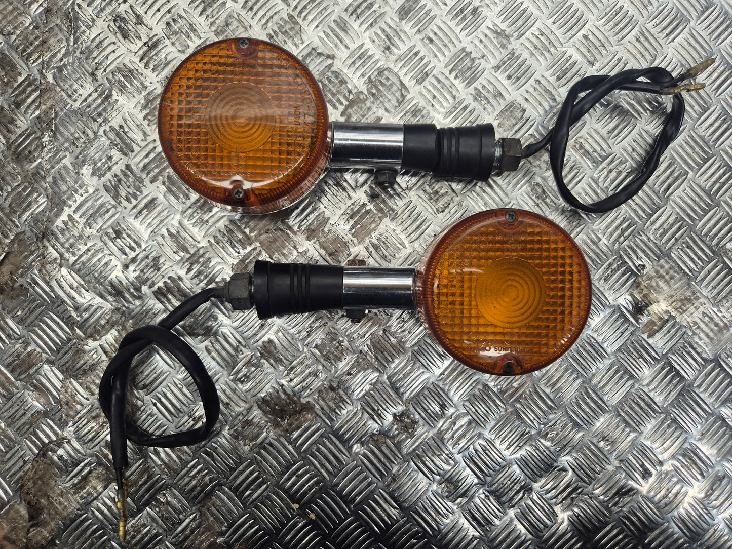 Clignotant arrière YAMAHA 535 VIRAGO 1989