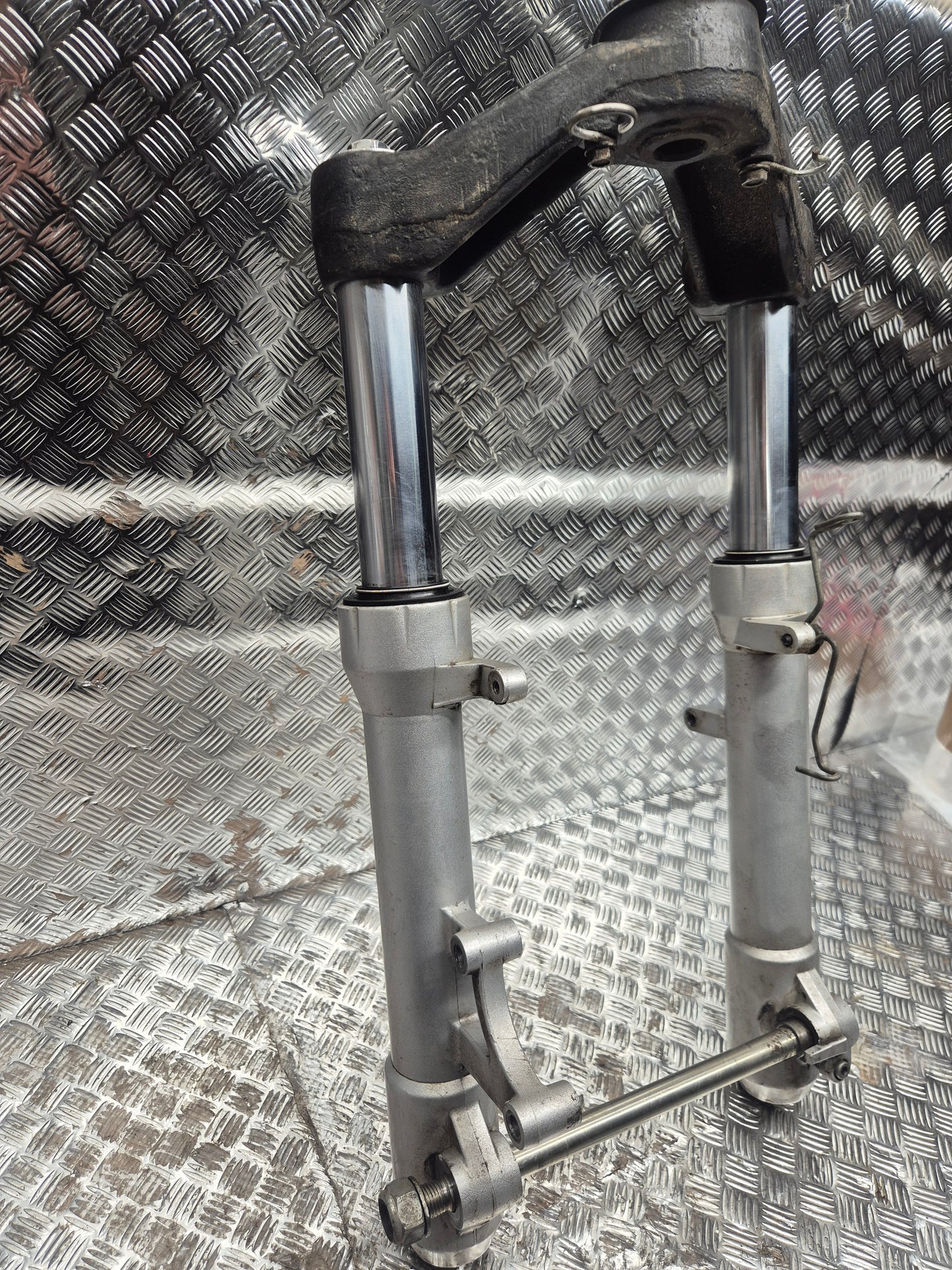 Fourche complete PEUGEOT 125 SATELIS 2007 - 2011