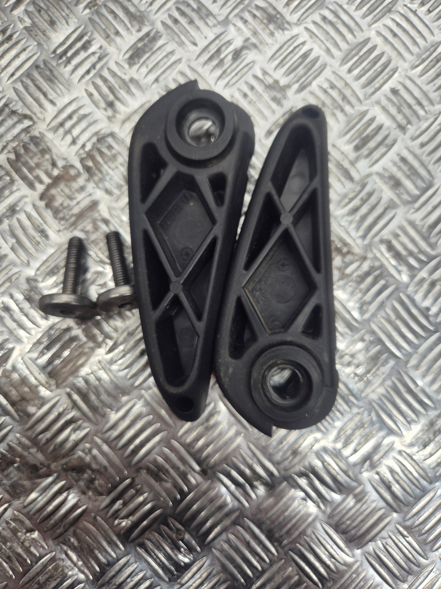Repose Pieds arrière YAMAHA 50 NEOS 4TEMPS 2008-2016
