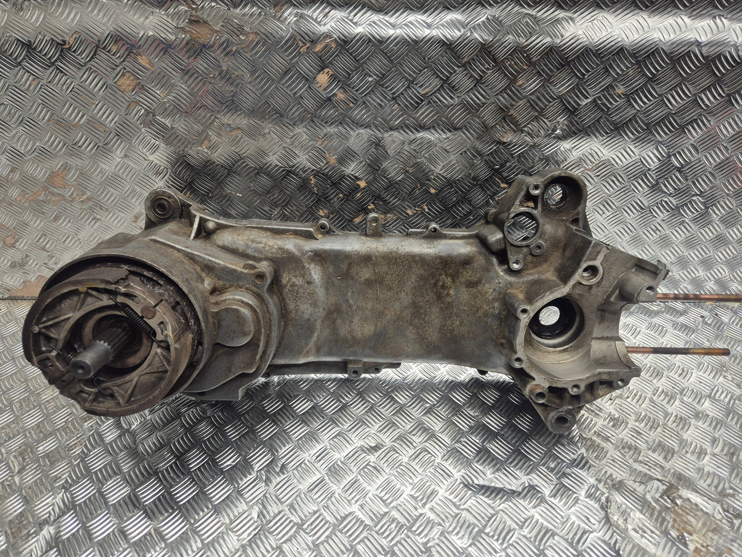 Carter moteur gauche keeway 50 f-act 2006-2011