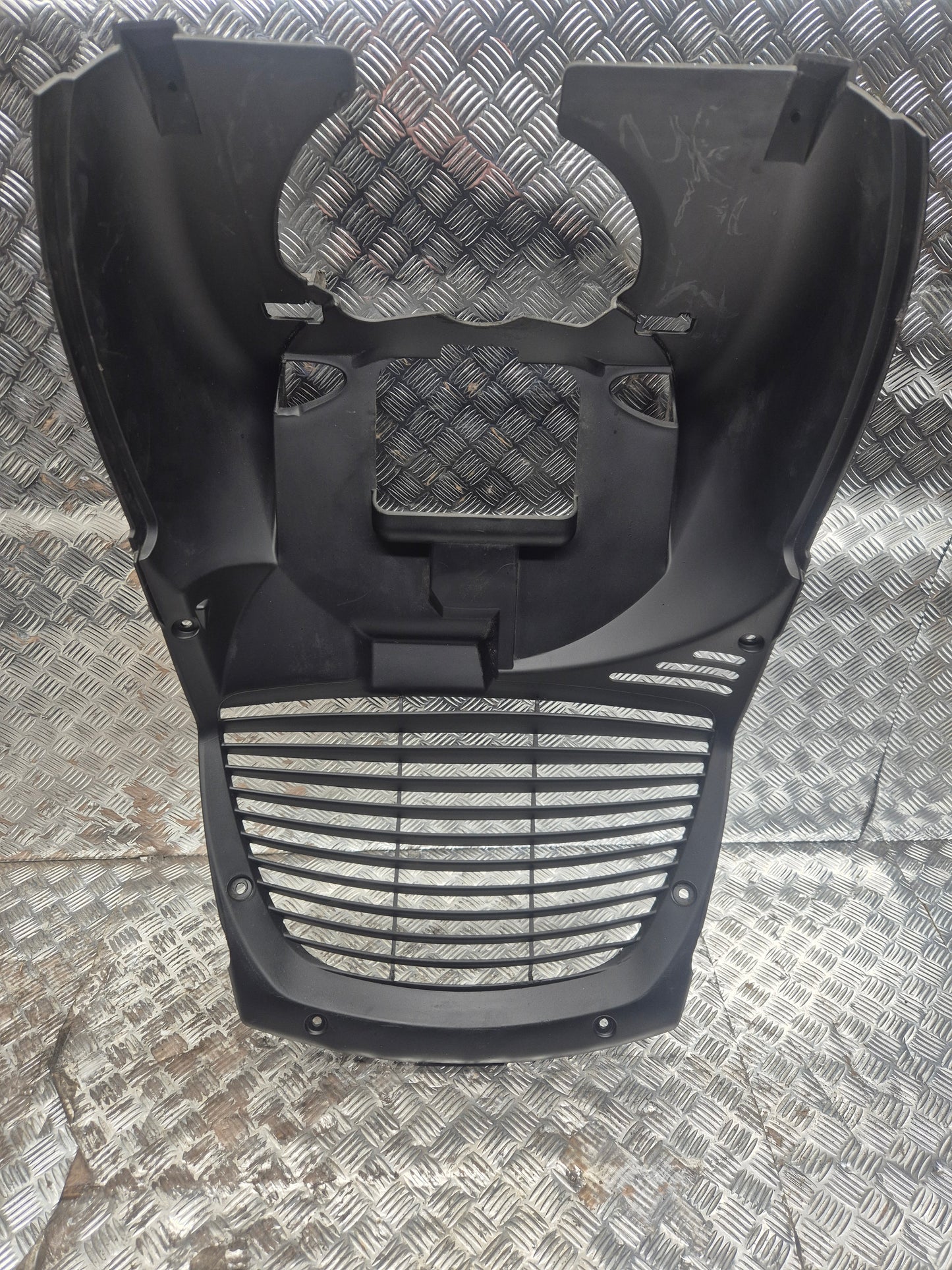 Grille de radiateur YAMAHA 125 X-MAX 2006-2009