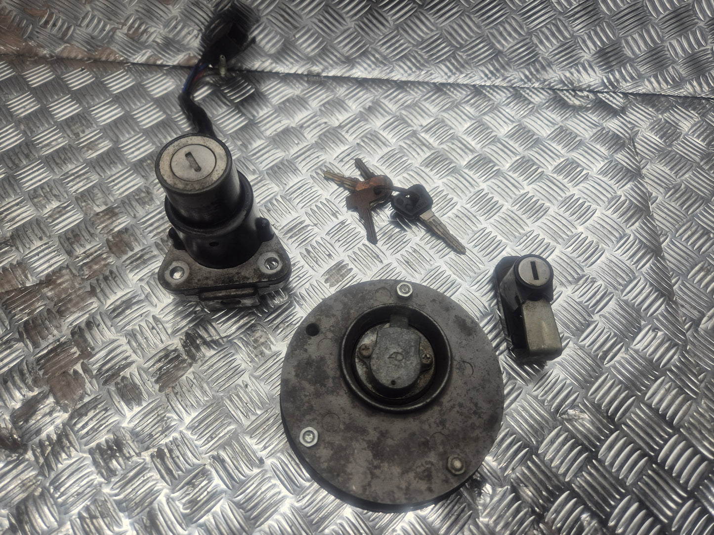 Kit serrure YAMAHA 125 TDR 1989-1992
